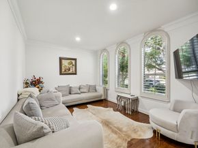 934 Poydras Street, Sugar Land TX 77498