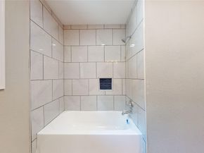 603 Maple Way, Houston TX 77015