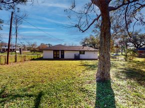 603 Maple Way, Houston TX 77015