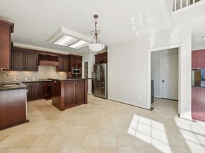 3002 Autumn Cove Court, Friendswood TX 77546