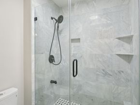 3002 Autumn Cove Court, Friendswood TX 77546