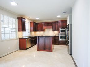 3002 Autumn Cove Court, Friendswood TX 77546