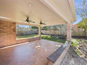 3002 Autumn Cove Court, Friendswood TX 77546