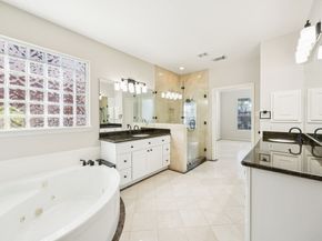 3002 Autumn Cove Court, Friendswood TX 77546