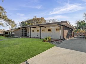 9107 Timberside Drive, Houston TX 77025
