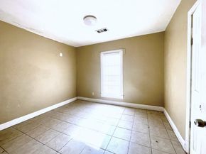 2814 Elysian Street, Houston TX 77009