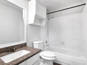 10811 Richmond Avenue 68, Houston TX 77042