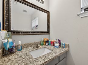 12811 Roandale Drive, Houston TX 77048