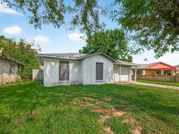 12811 Roandale Drive, Houston TX 77048