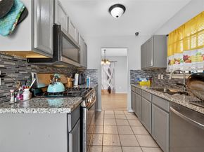 12811 Roandale Drive, Houston TX 77048