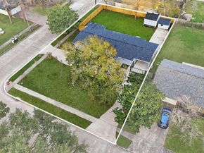 12319 Renwick Drive, Houston TX 77035