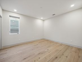 2129 Quenby Street, Houston TX 77005