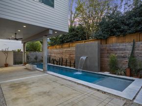 2129 Quenby Street, Houston TX 77005