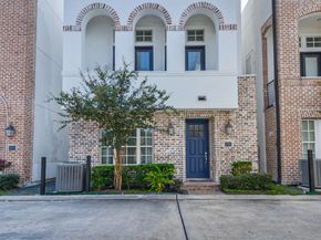 2715 Cohn Garden, Houston TX 77007