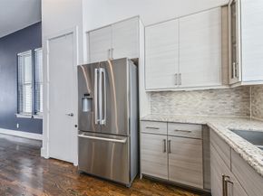 2715 Cohn Garden, Houston TX 77007