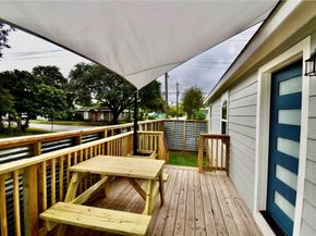 321 E 35th Street, Houston TX 77018