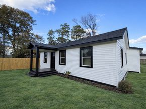 9306 Grady Street, Houston TX 77016