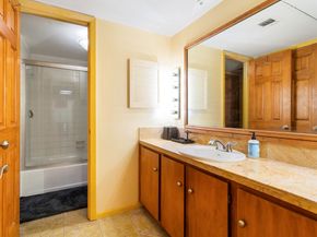 8429 Hearth Drive 3, Houston TX 77054