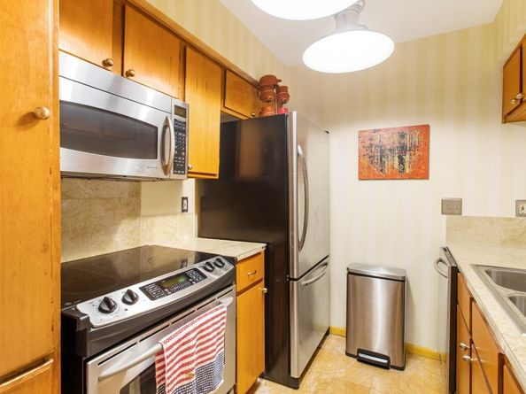 8429 Hearth Drive 3, Houston TX 77054