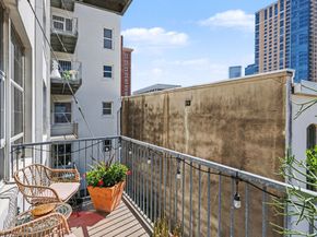 204 Travis Street 4E, Houston TX 77002