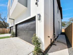 7012 & 7014 Saint Augustine Street, Houston TX 77021