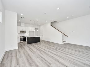 7012 & 7014 Saint Augustine Street, Houston TX 77021