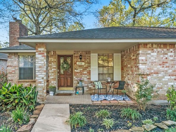 2718 Longleaf Pines Drive, Kingwood TX 77339