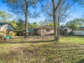 2718 Longleaf Pines Drive, Kingwood TX 77339