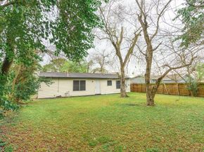 5634 Schevers Street, Houston TX 77033