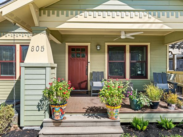 805 Ralfallen Street, Houston TX 77008