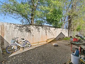 7921 Pointer Street, Houston TX 77016