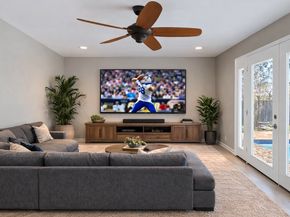 210 Big Hollow Lane, Houston TX 77042