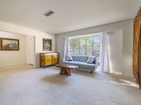 5238 Loch Lomond Drive, Houston TX 77096