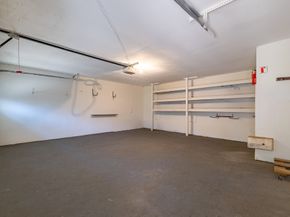 5238 Loch Lomond Drive, Houston TX 77096