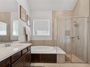131 Crown Estate Way, Sugar Land TX 77498