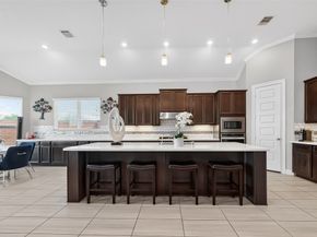 131 Crown Estate Way, Sugar Land TX 77498
