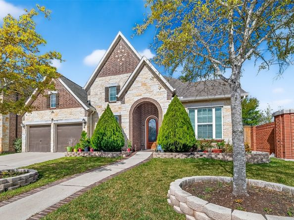 131 Crown Estate Way, Sugar Land TX 77498