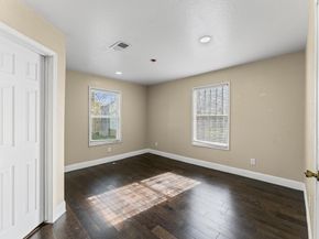 5231 Lyndhurst Drive, Houston TX 77033