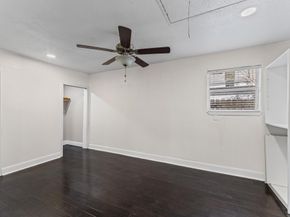 5231 Lyndhurst Drive, Houston TX 77033