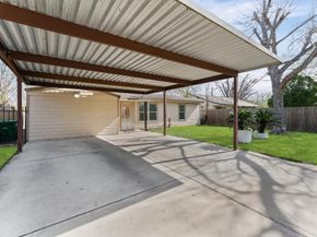 5231 Lyndhurst Drive, Houston TX 77033