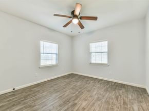 7341 Oak Hill Drive, Houston TX 77087