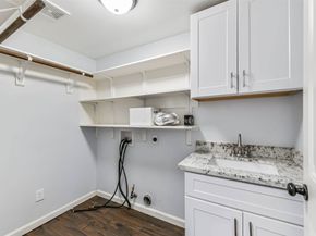 7341 Oak Hill Drive, Houston TX 77087