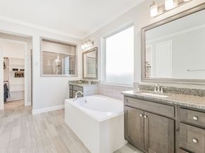 3235 Bellwick Chase Lane, Houston TX 77365
