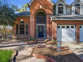 3203 Creek Manor Drive, Houston TX 77339