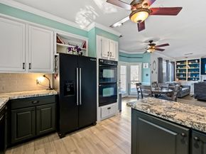 3203 Creek Manor Drive, Houston TX 77339