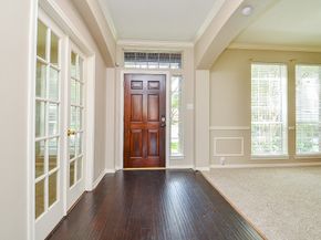206 Wild Oak Run, Houston TX 77094