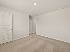 8123 Burnt Orchid Drive, Houston TX 77016
