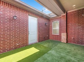 2329 Willowby Drive, Houston TX 77008