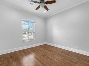 2329 Willowby Drive, Houston TX 77008