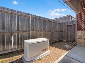 2329 Willowby Drive, Houston TX 77008